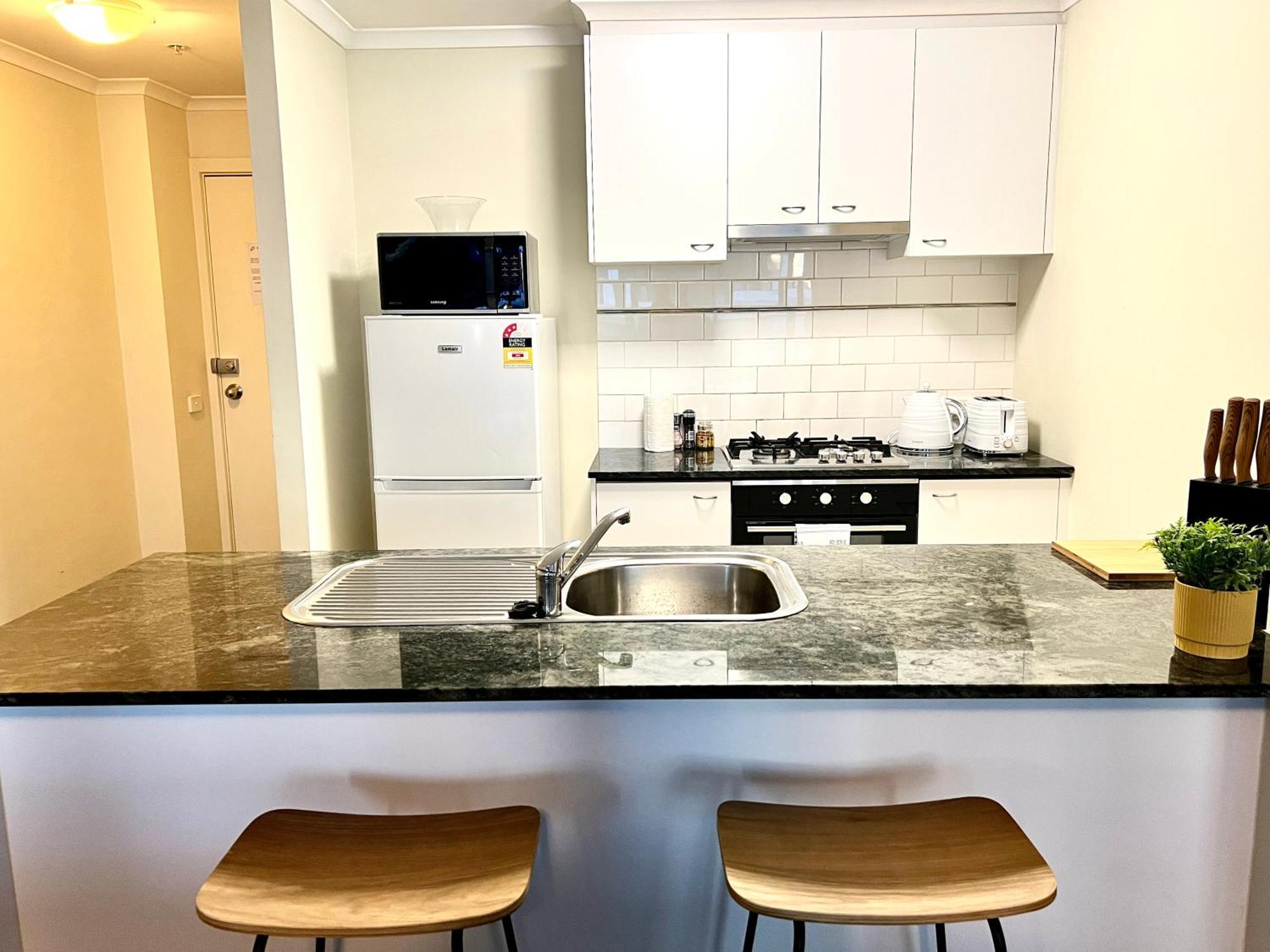 Readyset Apartments On Kavanagh Мельбурн Экстерьер фото