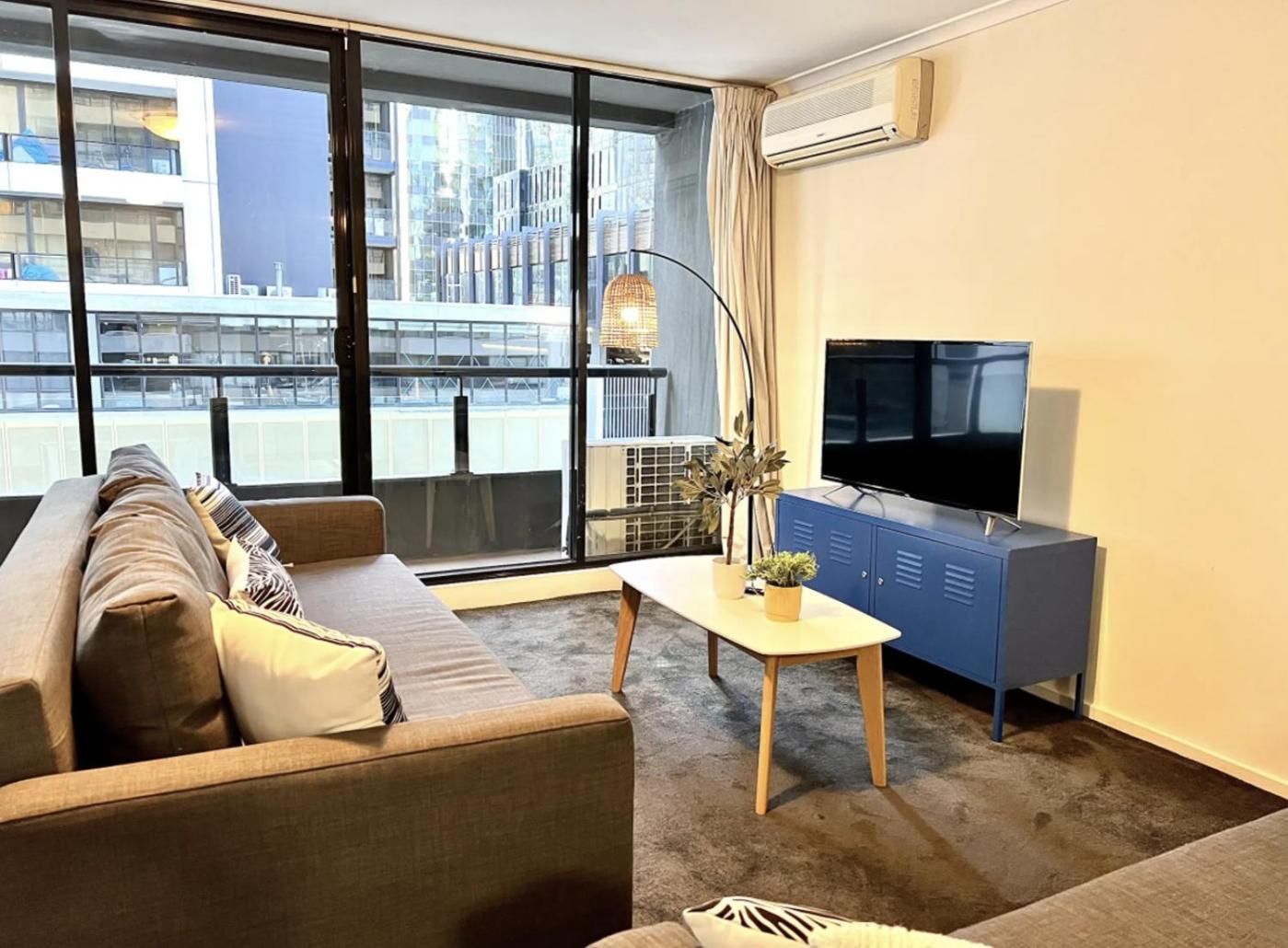 Readyset Apartments On Kavanagh Мельбурн Экстерьер фото
